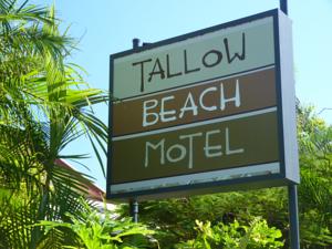 Tallow Beach Motel